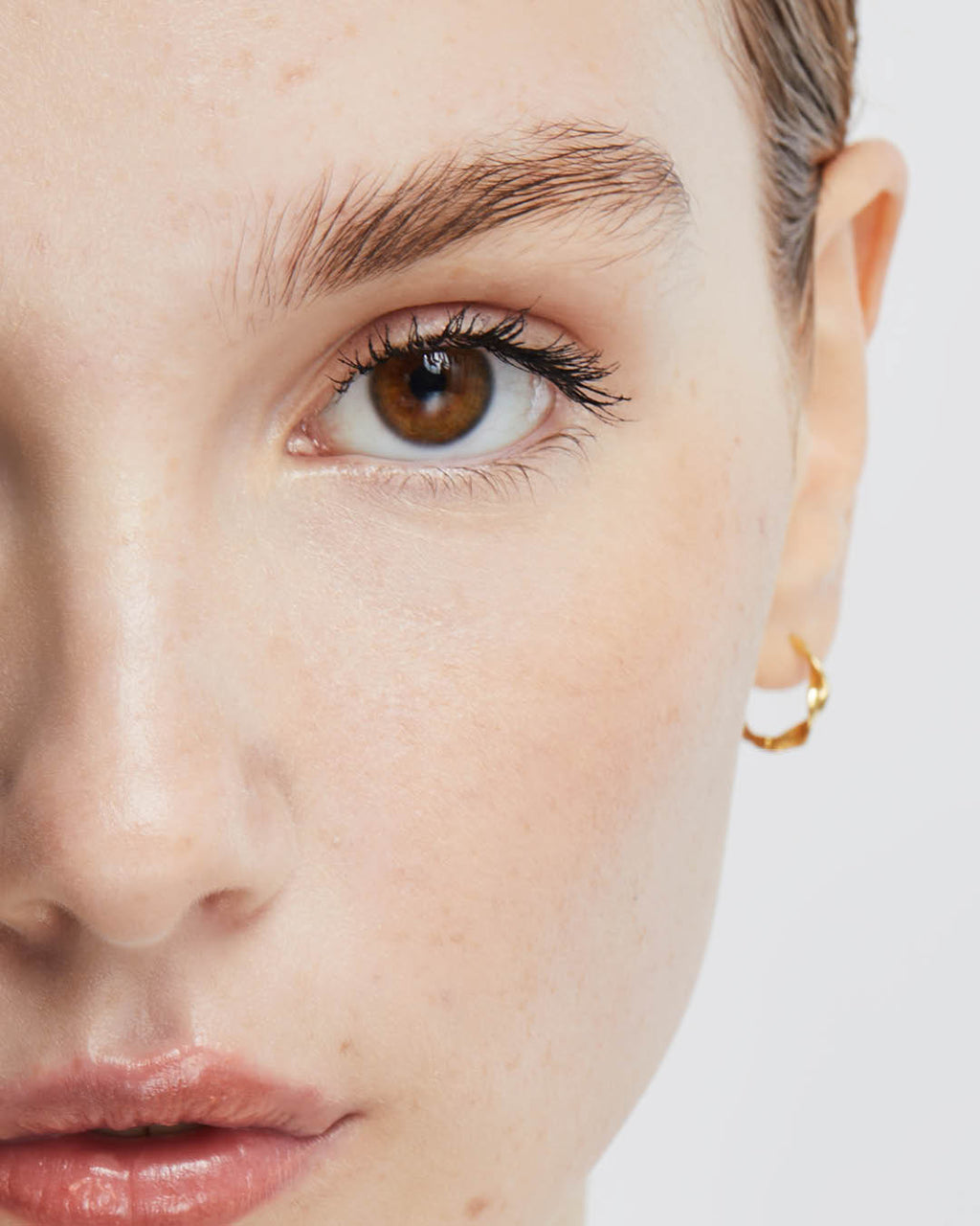 Natural Almond Mascara