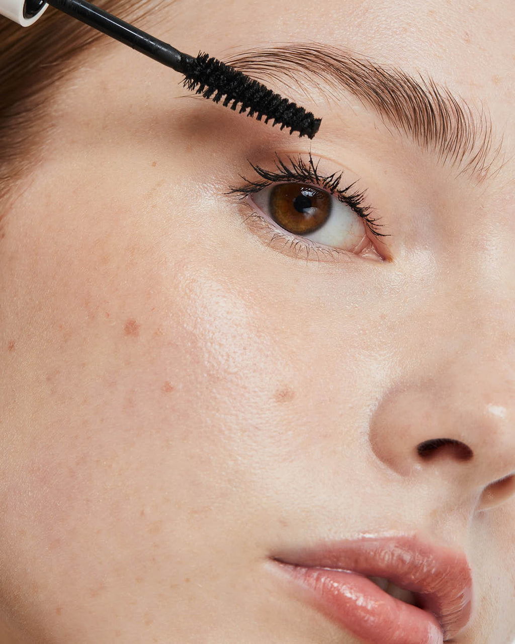 Natural Almond Mascara