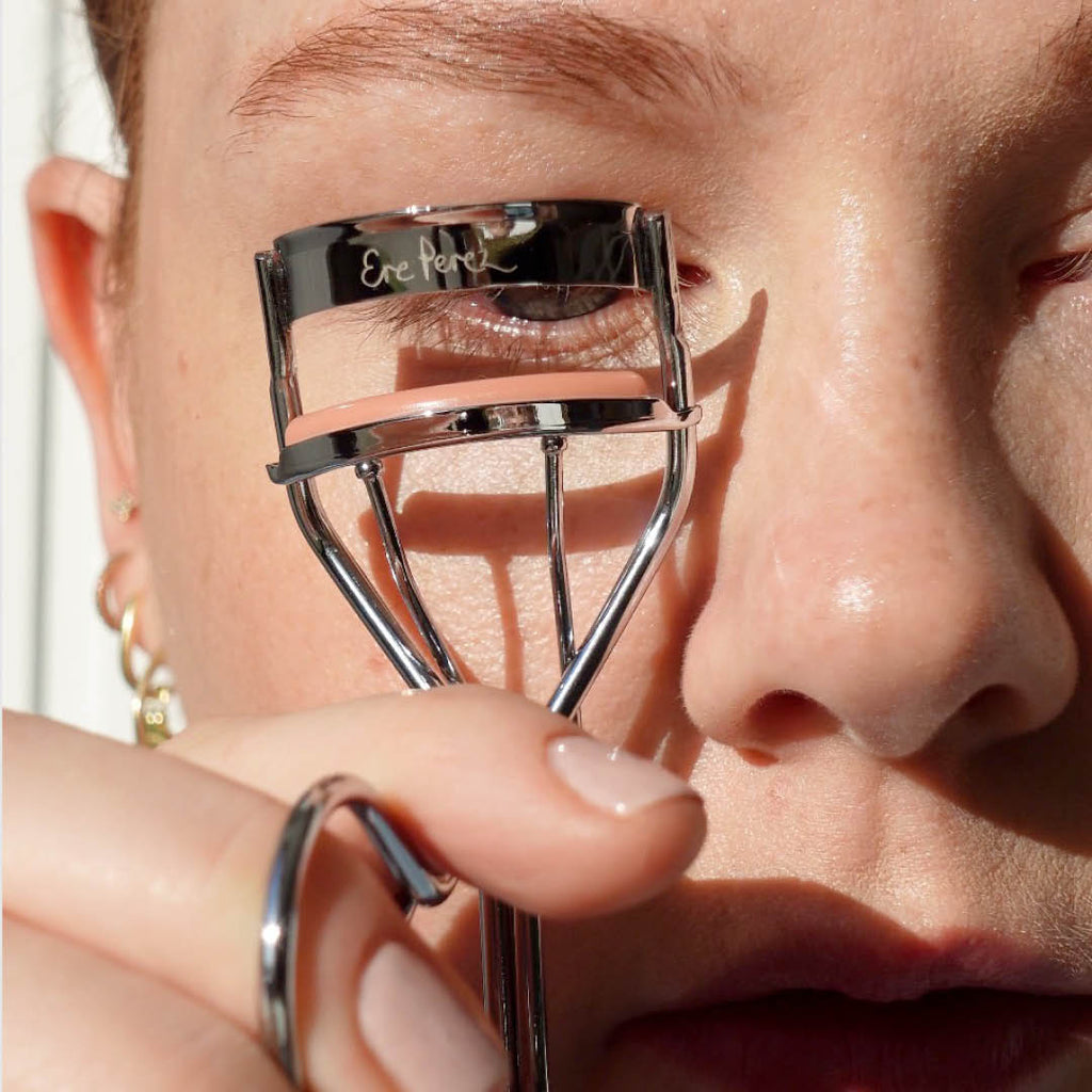 Spectacular Eyelash Curler