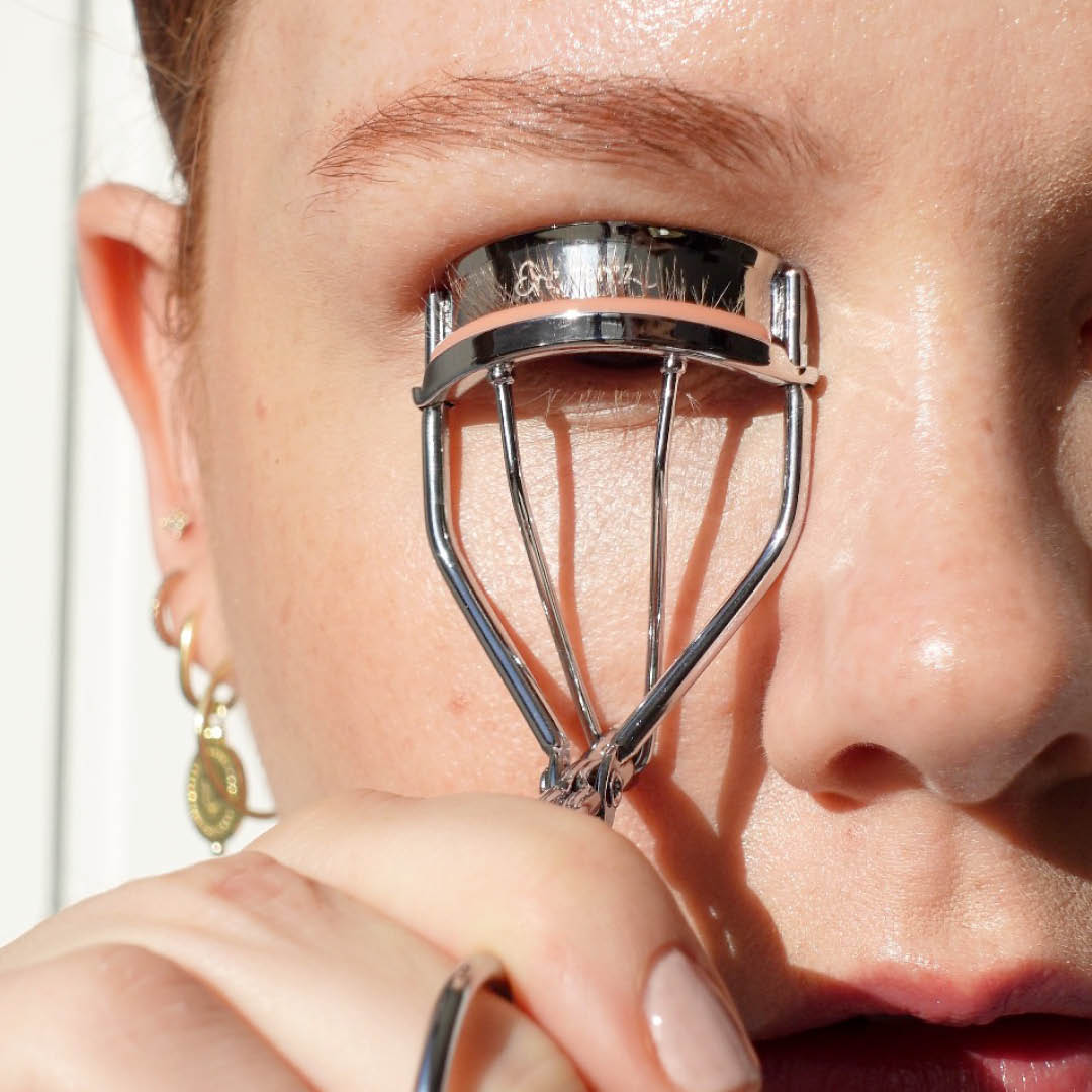 Spectacular Eyelash Curler
